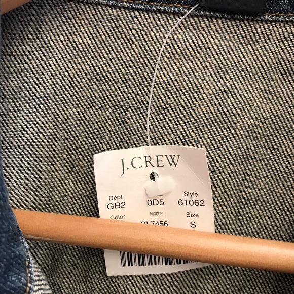 J Crew Classic Denim Jacket Small NWT - Picture 3 of 6